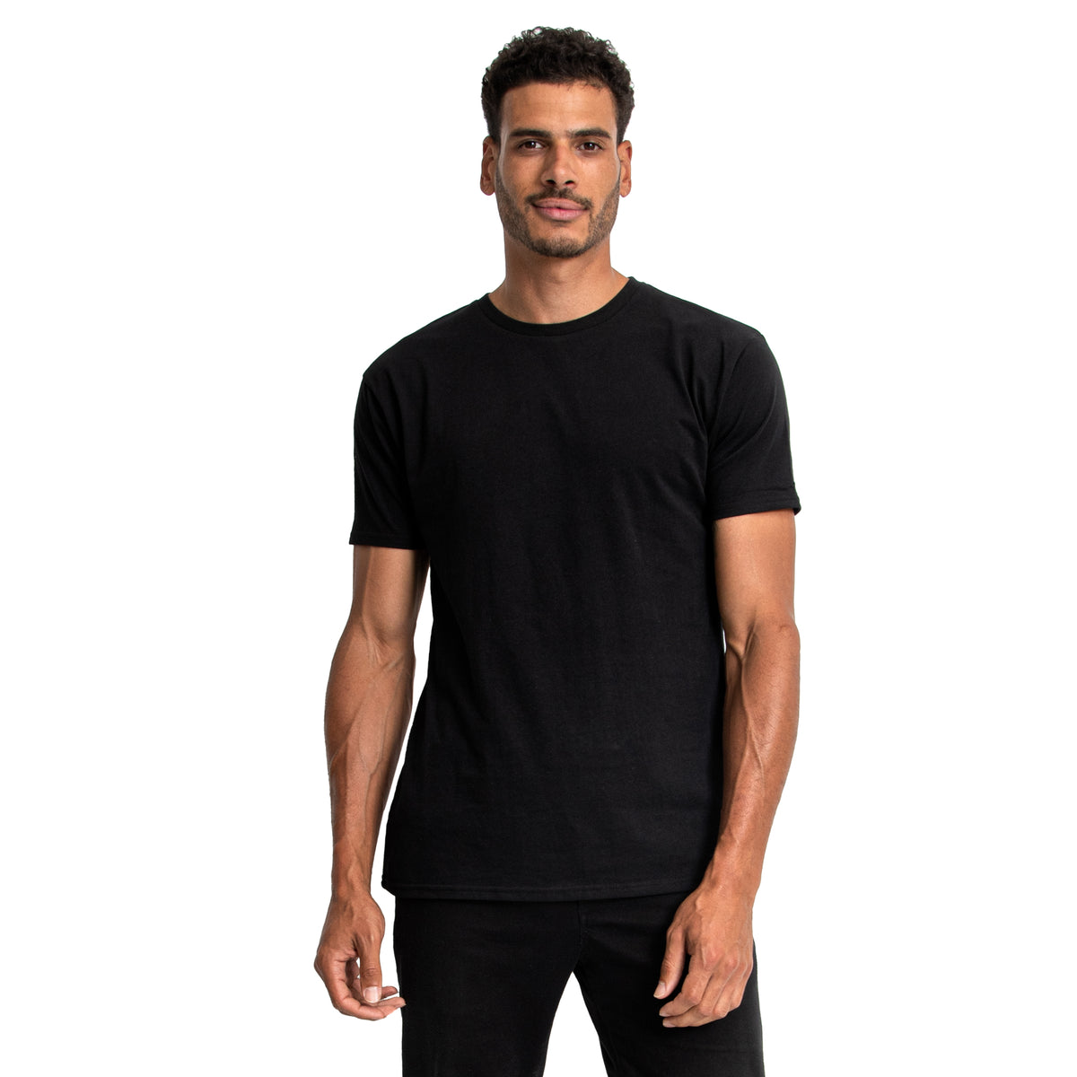 Model black hotsell t shirt